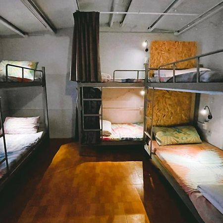 氮醉潛水酒吧旅宿joscubar Diving Hostel 小琉球 エクステリア 写真