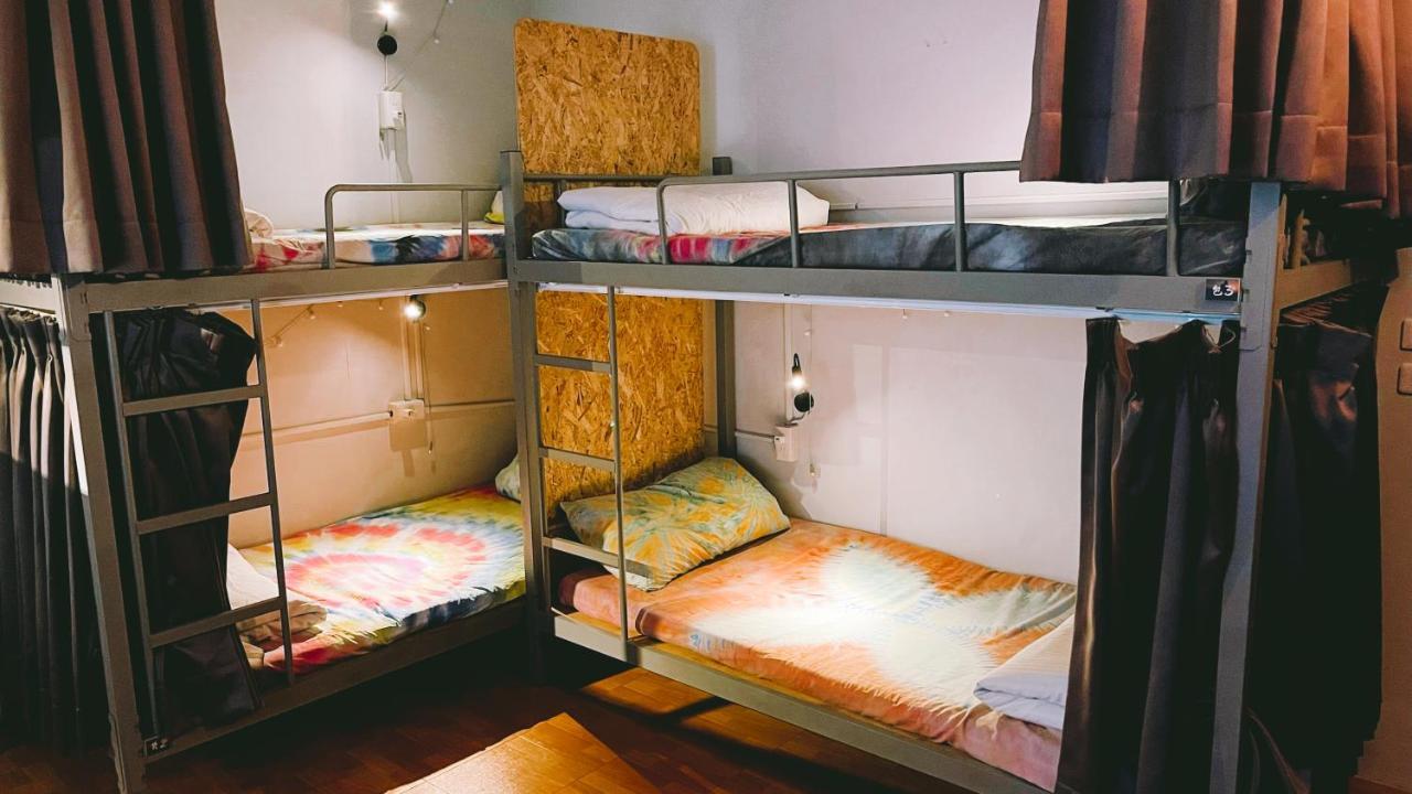 氮醉潛水酒吧旅宿joscubar Diving Hostel 小琉球 エクステリア 写真