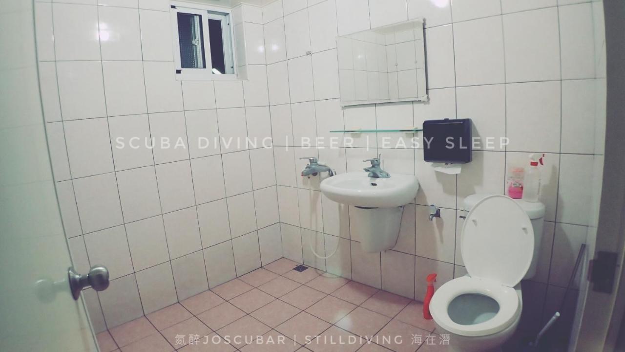 氮醉潛水酒吧旅宿joscubar Diving Hostel 小琉球 エクステリア 写真